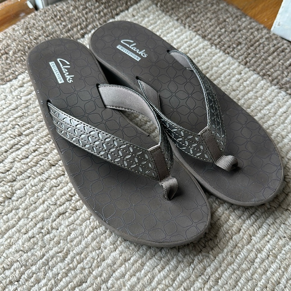 Clarks collection wedge flip flop style sandal